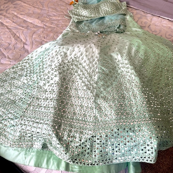 Brand New never worn Mint Green mirrored heavy Legenga - Picture 4 of 5